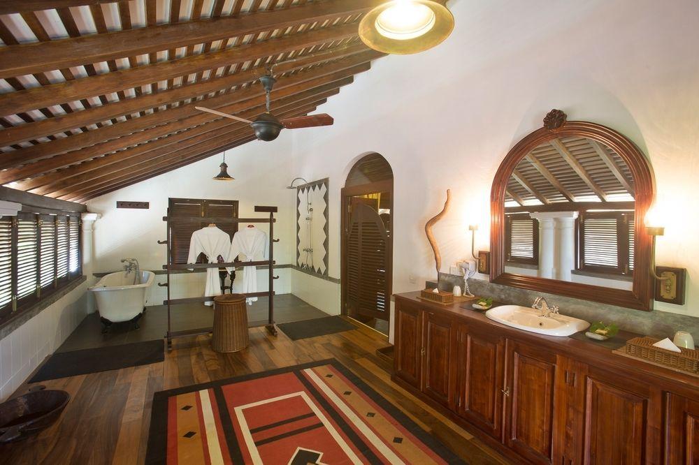 Tamarind Hill Hotel Гале Екстериор снимка